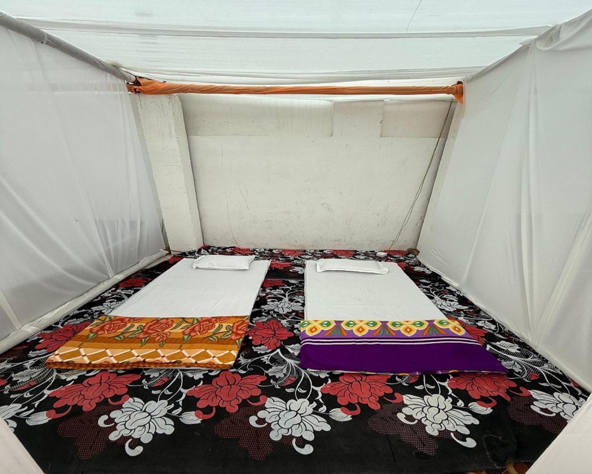 Arail Tent City Kumbh Cottage Mahakumbh -Near Arail Ghat And Naini Station Allāhābād Junction Zewnętrze zdjęcie